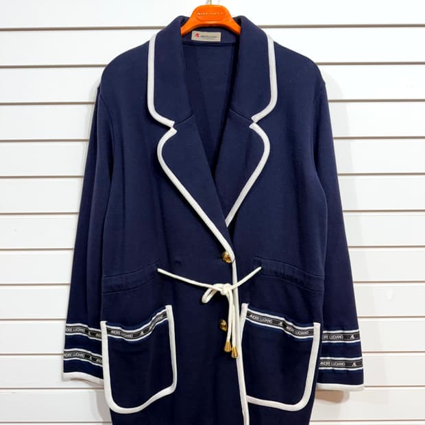 ANDRELUCIANO 금장 더블 가디건