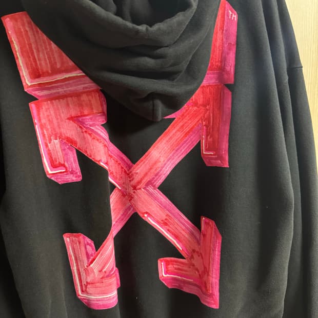 오프화이트 20fw 마커 후드티 판매합니다