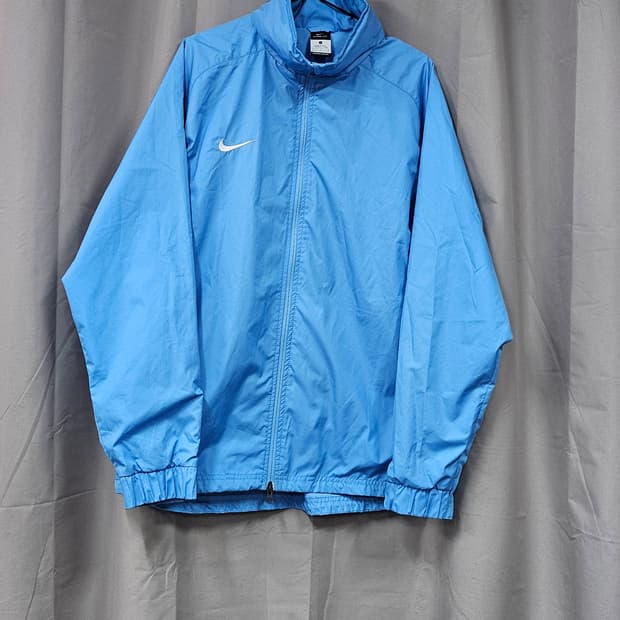 나이키  스톰핏  바람막이 점퍼 