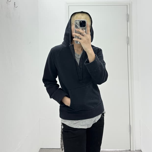 Vintage black buttoned detail hoodie