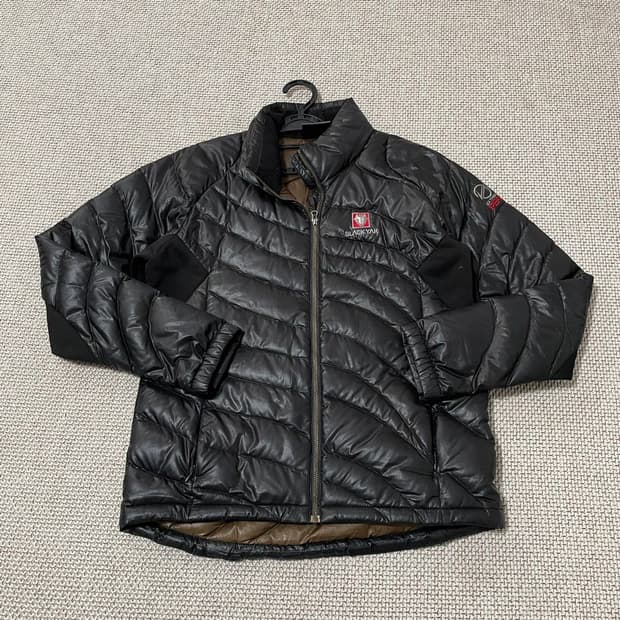 블랙야크 구스다운 경량패딩. 5966