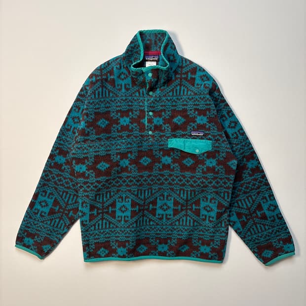 [M] 파타고니아 신칠라 터키패턴 스냅티