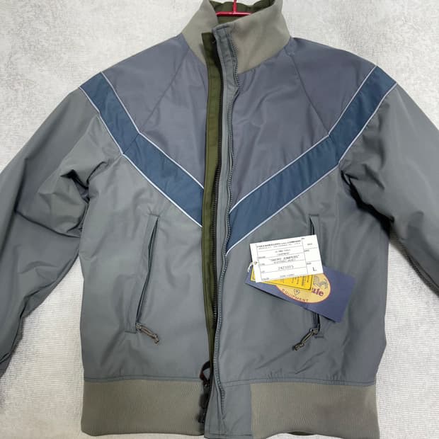 프리휠러스 "Smoke Jumpers" L size