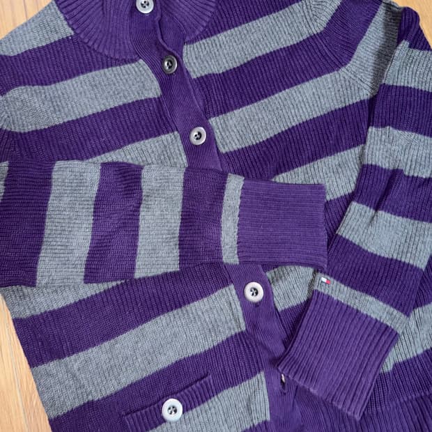 타미힐피거 스트라이프 하이넥 가디건