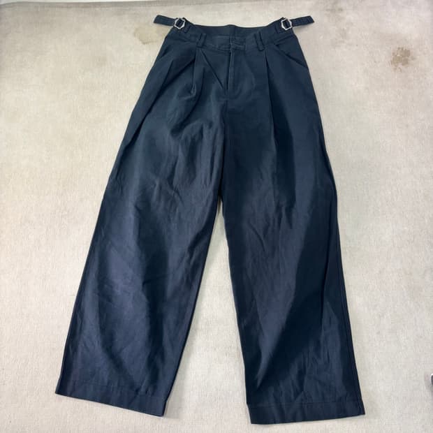 35 로아 투턱 코튼 와일드 팬츠 