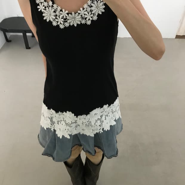 vintage black lace sleeveless