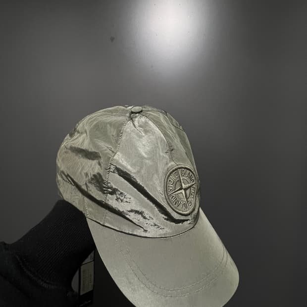 스톤아일랜드 컴파스 나일론 메탈 볼캡 L 올리브