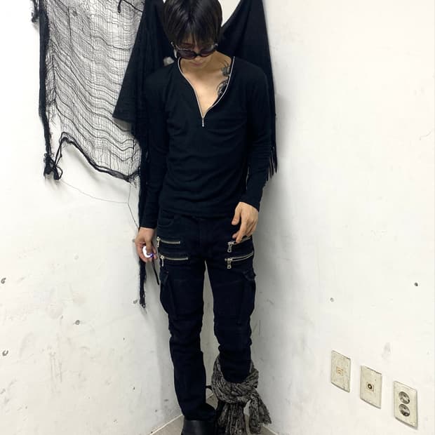 (MITEX)00’s Minimal Zip Detail Black Sle