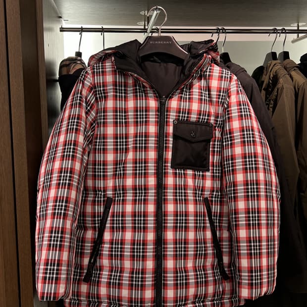 버버리 체크 리버서블 양면 여성 다운 패딩