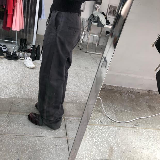 지용킴 썬페이딩 벨티드 트라우저