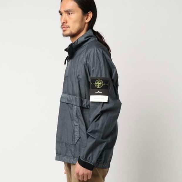 스톤아일랜드 레진 포플린 아노락 엠사이즈 판매 합니다.