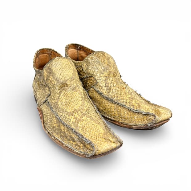 훕데두 뱀피 슈즈