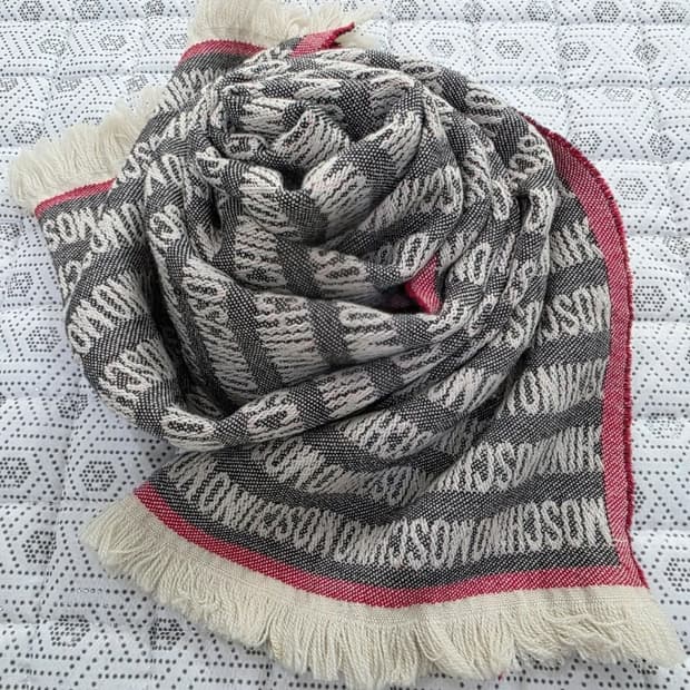 모스키노 모노그램 울 머플러