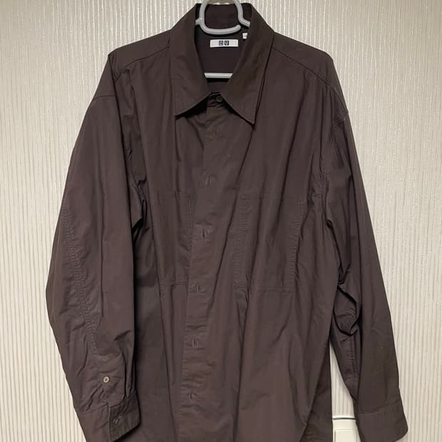 유니클로 U 브라운 셔츠 L