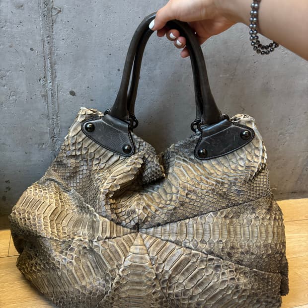 리얼 악어 가죽 숄더백