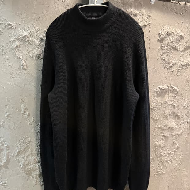 시스템 울 하이넥 니트 블랙 95