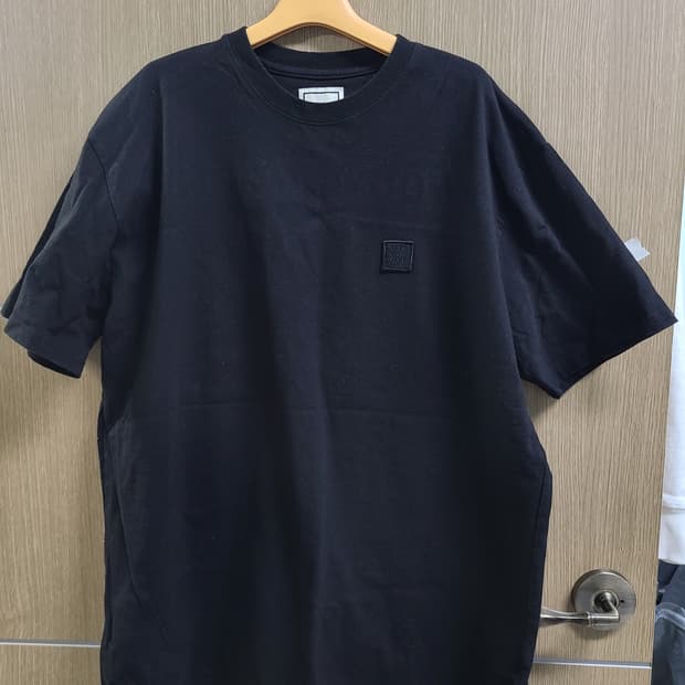 우영미 반팔티 블랙