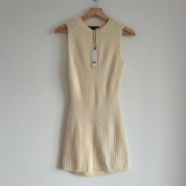 띠어리(theory) 울 니트 원피스(택 달린 제품)