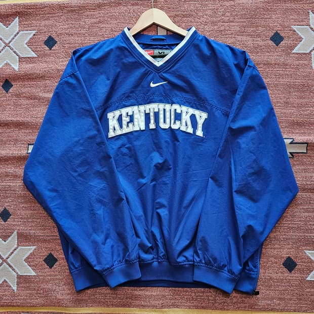 나이키 웜업 켄터키