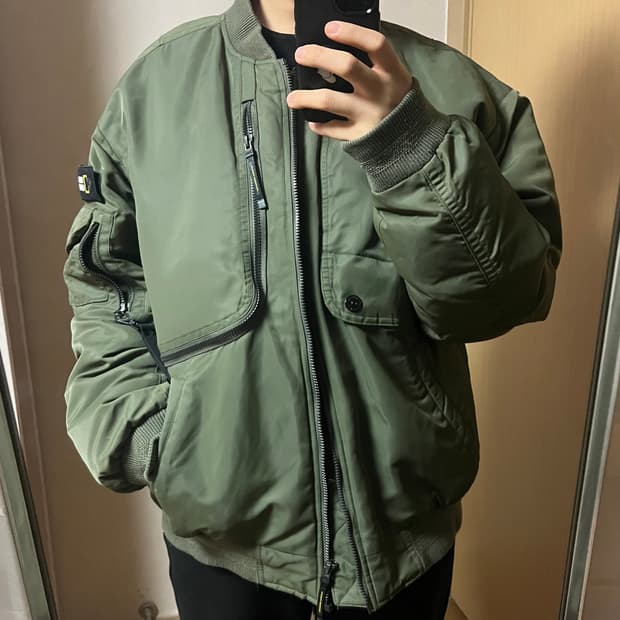 네셔널지오그래피 항공점퍼 패딩 