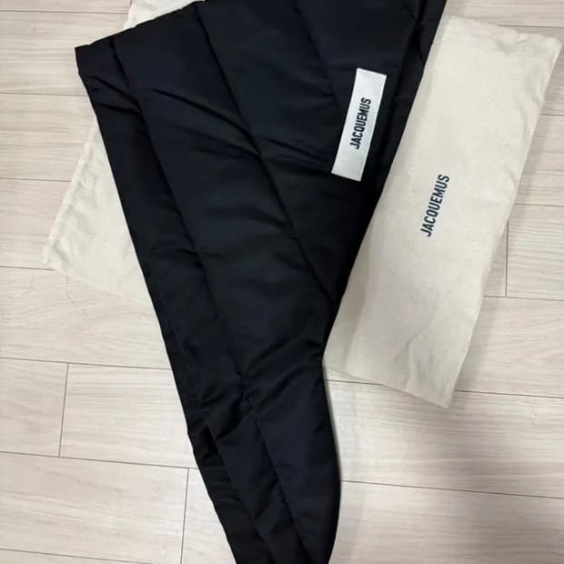 자크뮈스 르 반다나 카풀로 패디드 반다나 블랙