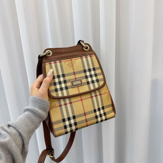 버버리 체크 빈티지 크로스백