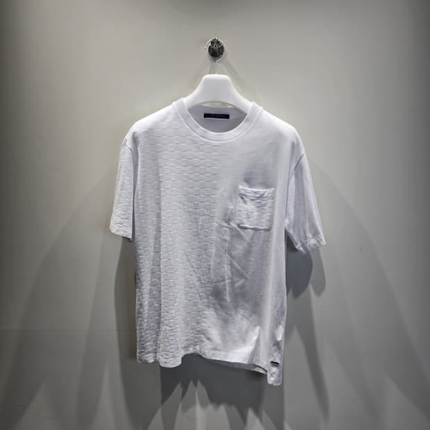 [중고/정품] 루이비통 하프 다미에 포켓 티셔츠 화이트 XL