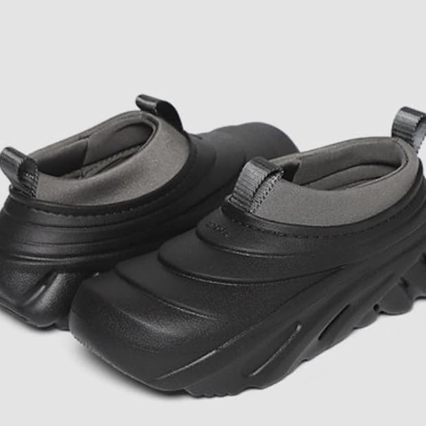 크록스 에코 스톰 미드나잇 m4 (230)