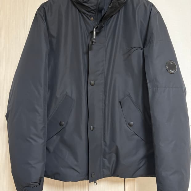 CP컴퍼니 마이크로 M 다운패딩 95