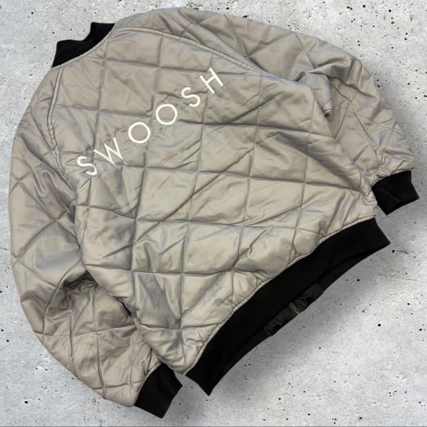 [M] 나이키  리버시블 스우시 블랙 봄버 자켓 B963