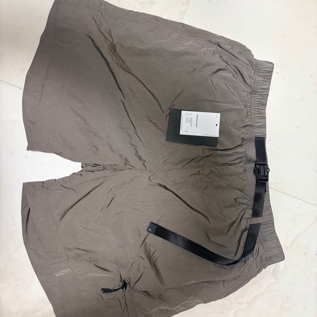 모이프 유니폼 숏팬츠 3 티타늄