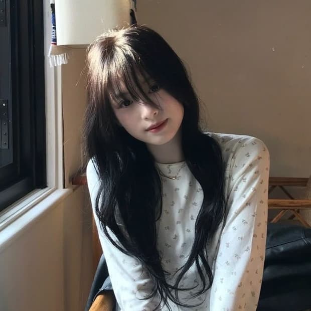 베이비몬스터 아현님 착용 론론 티셔츠, 론론 반팔 