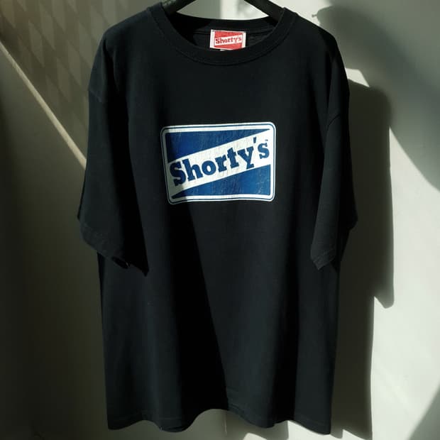 90s, 00s Shorty's print tee
