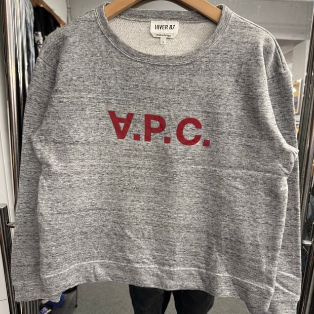 아페쎄 A.P.C Hiver87 스웻셔츠