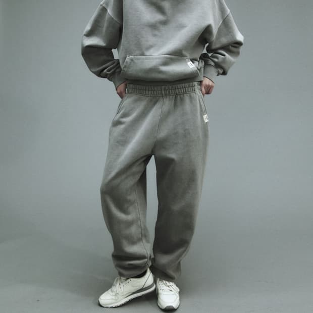 글로니 G CLASSIC WASHED SWEATPANTS