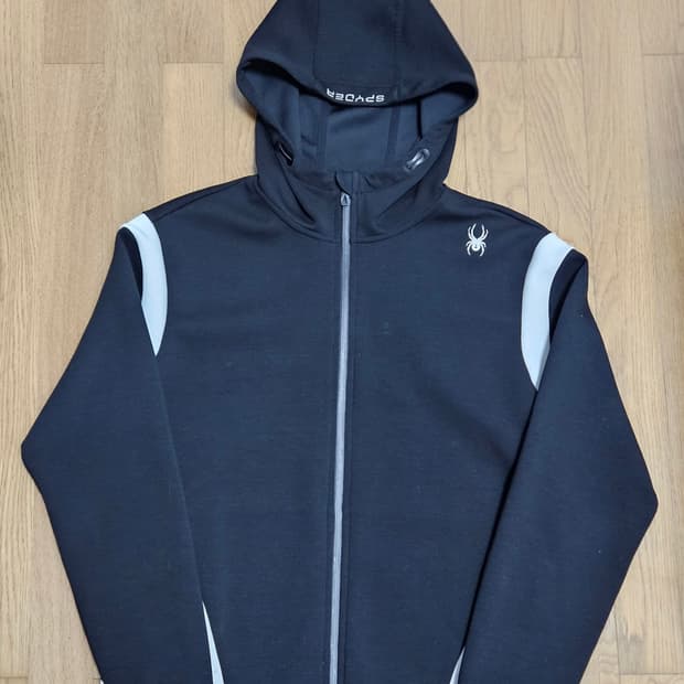 스파이더 후드집업