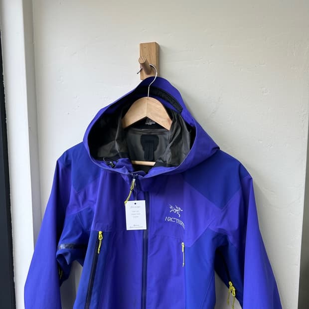 15704 - 아크테릭스 알파 SL 고어텍스 자켓