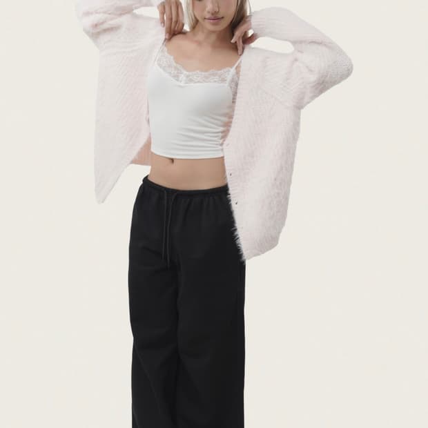 Sugarplum hairy cardigan, Baby pink 구해요!