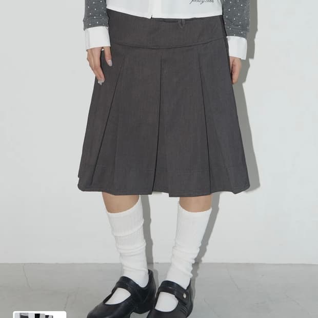 팬시클럽 포멀 버튼 플리츠 미디스커트