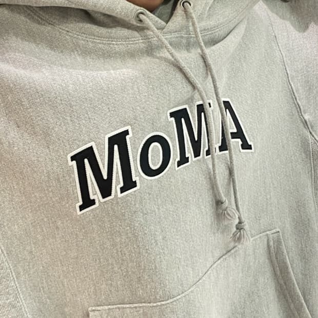 MOMA 챔피온 후드