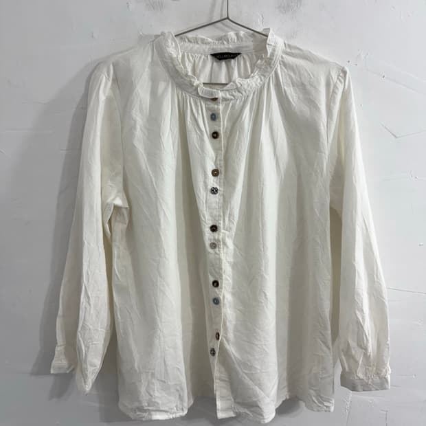 mori button blouse