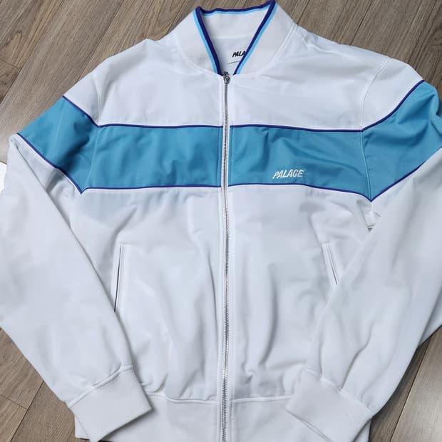 Palace 팔라스 화이트 블루종 자켓