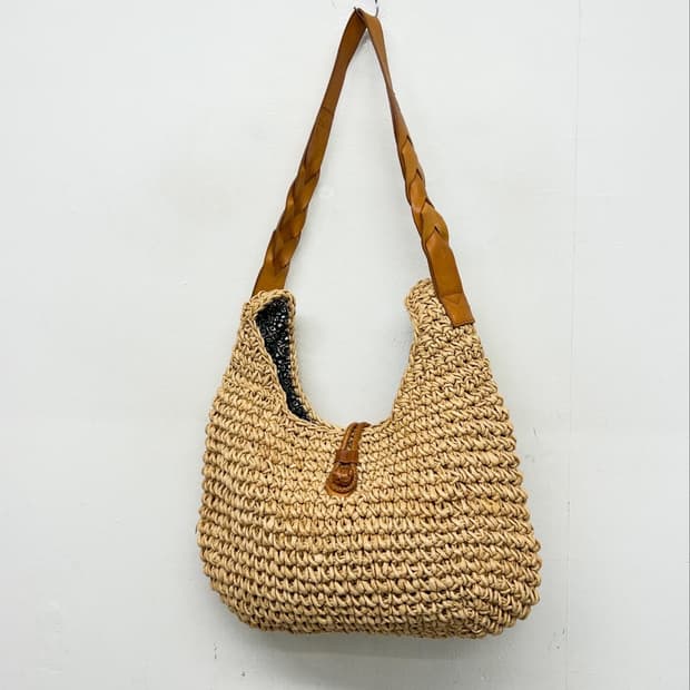 에디바우어 스트로 레더 숄더백