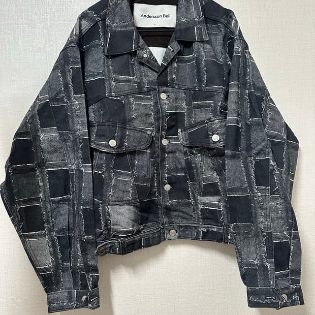 앤더슨벨 데님 패치워크 자켓 블랙