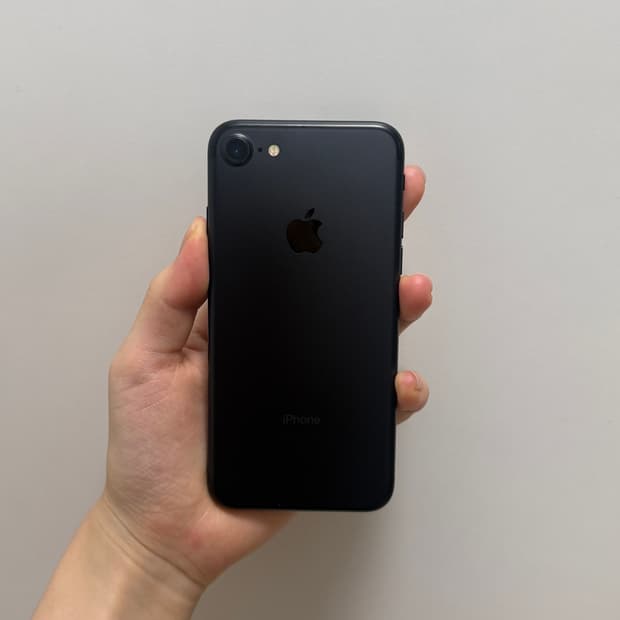 아이폰 7 매트블랙 128gb