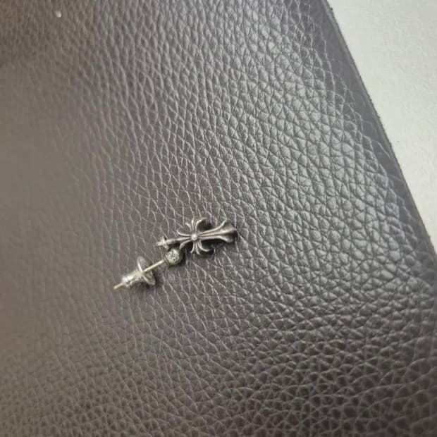 베이비펫 귀걸이