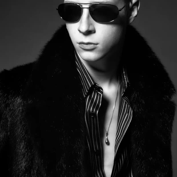 [이준호님 착용] 생로랑 22aw 실크 스트라이프 셔츠