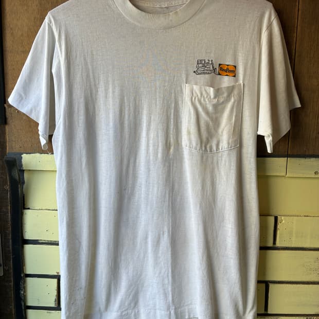 90’s Vintage “CAT / Ring Power” Pocket T