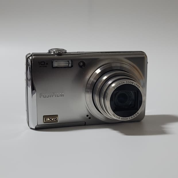 후지필름 파인픽스 f70exr 아일릿 원희 디카