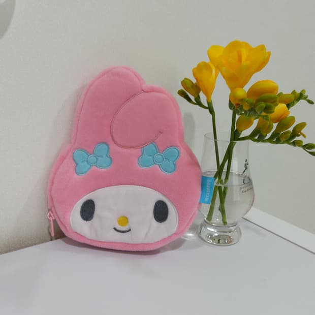 이니스프리 마이멜로디 파우치 (+ 산리오 인형)